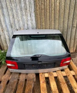 Volvo S40, V40 Tailgate/trunk/boot lid