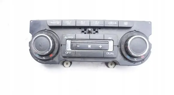 Skoda Superb B6 (3T) Climate control unit