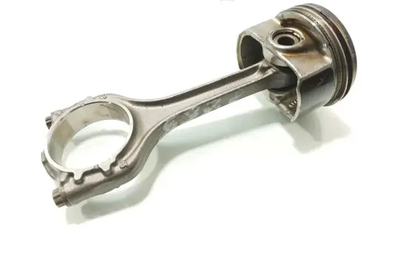 Volkswagen Polo V 6R Piston with connecting rod 