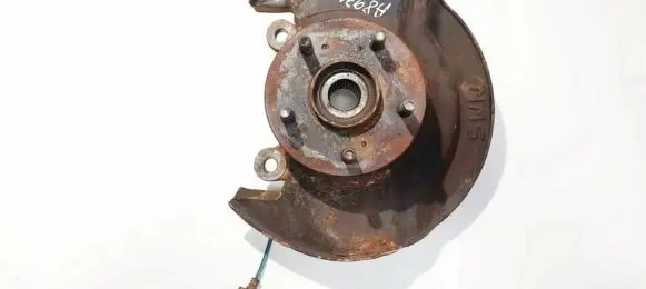 Front wheel hub