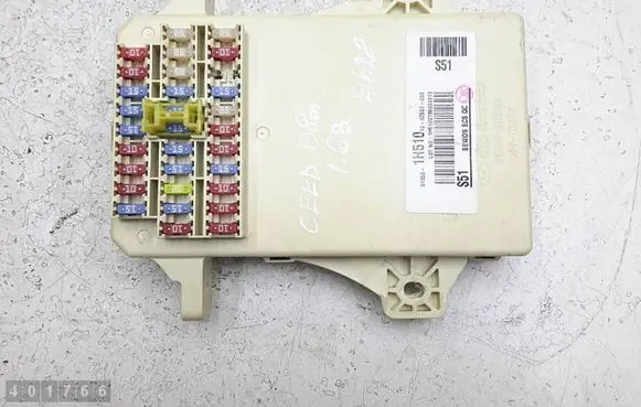 KIA Ceed Fuse module 919501H510 919502H500 1H5100705030213