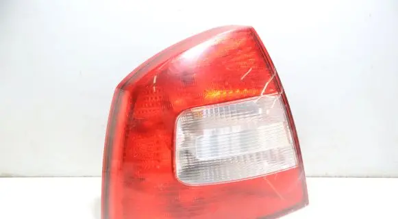 Skoda Octavia Mk2 (1Z) Rear/tail lights