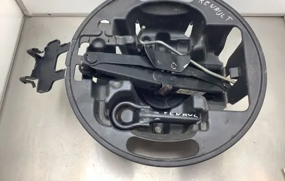 Renault Laguna III Tool set 8200002577 MP4775