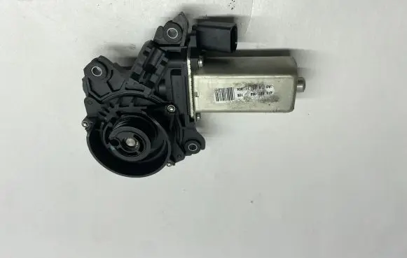 Audi A8 S8 D4 4H Front door soft close latching motor 4F0887059