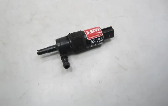 Audi A5 8T 8F Headlight washer pump 3B7955681 001016