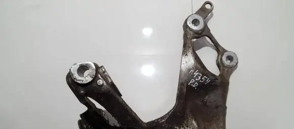 Honda Civic Front lower control arm/wishbone a06711553