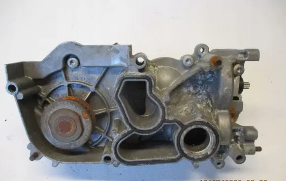 Volkswagen T-Roc Water pump 05E121111G