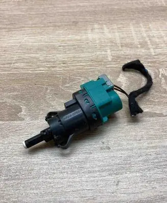 Jaguar S-Type Brake pedal sensor switch 2W9313480AA