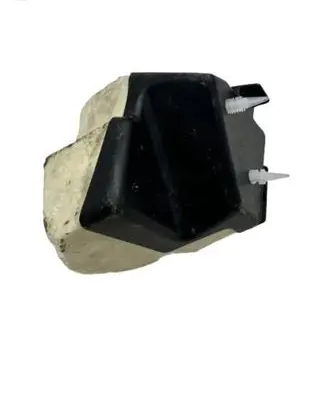 Toyota Yaris Cross Front sound insulation 
