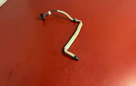 BMW X1 F48 F49 Breather/breather pipe/hose 8654626