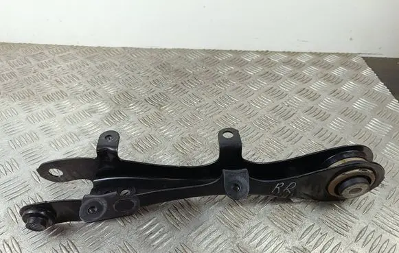 Mazda CX-70/90 Other rear suspension part 20240514D S6204