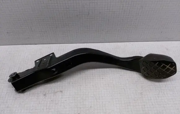 Audi A4 S4 B6 8E 8H Brake pedal 8E1721140