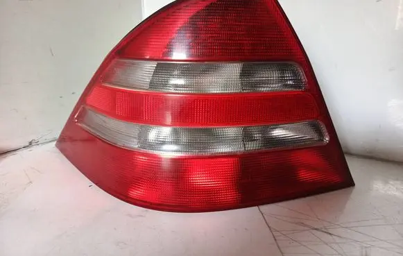 Mercedes-Benz S W220 Rear/tail lights A2208200164 255001 2190