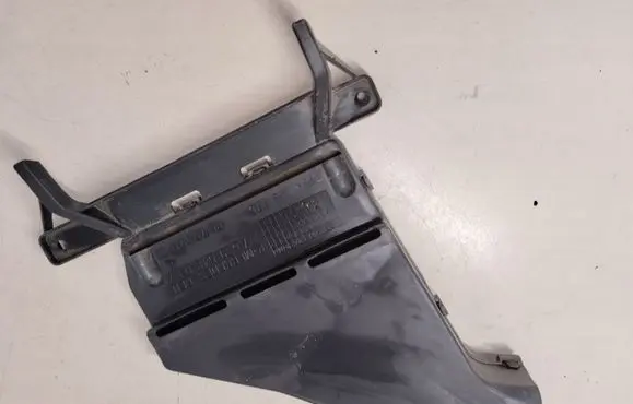 Mercedes-Benz Vito Viano W639 Cabin air duct channel A6395480174
