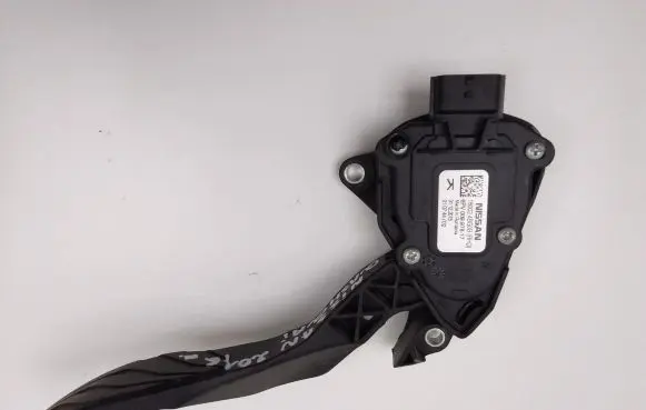 Nissan Qashqai Accelerator throttle pedal 6PV00997817 180024BG0B