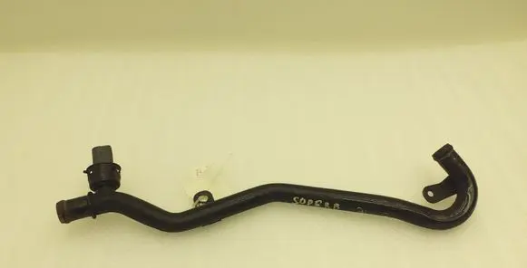 Volkswagen PASSAT B7 Engine coolant pipe/hose 5N0121065