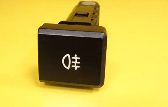 Mazda 626 Fog light switch 
