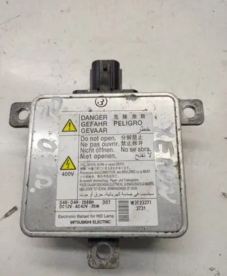 Mitsubishi Outlander Xenon control unit/module W3T23371 W3T233713731
