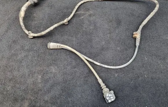 Audi A5 8T 8F Front ABS sensor wiring 8K0972252E