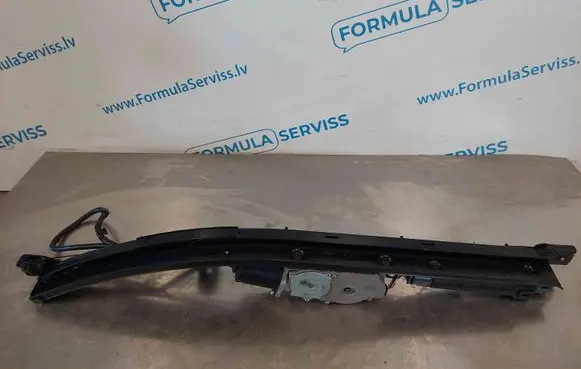 Chrysler Voyager Sliding door motor 04894993AEA 73124Q 16645475
