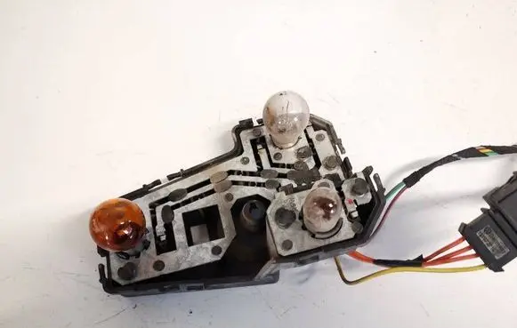 Ford Galaxy Tail light bulb cover holder 7m5945258