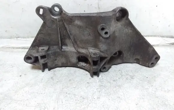 Generator/alternator bracket