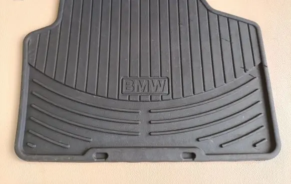 BMW 3 E90 E91 Rear floor mat 0399217 82550399217 2043