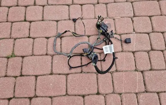 Opel Meriva B Front door wiring loom 13362941