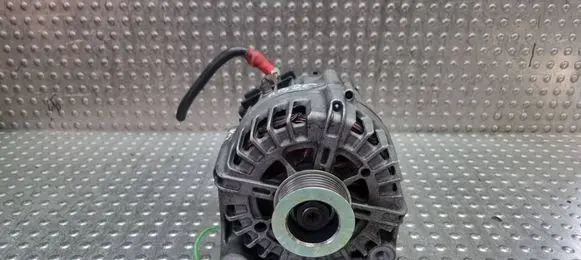 BMW 5 E60 E61 Generator/alternator S25139965 7802261