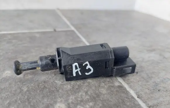 Clutch pedal sensor