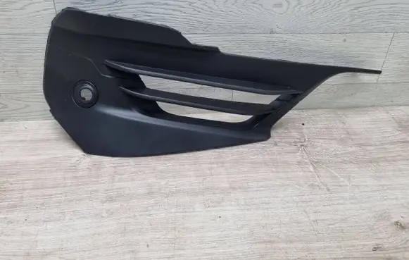 BMW 2 F45 Front bumper lower grill 7460186