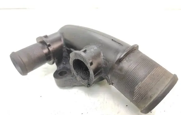 Suzuki Grand Vitara II Engine coolant pipe/hose
