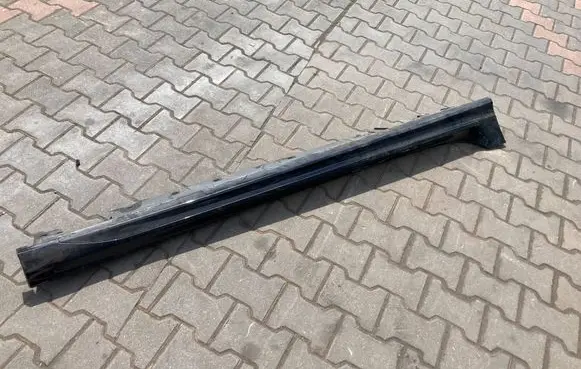 BMW 1 F70 Side skirt front trim 6209374 57745661