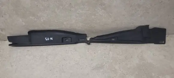 Renault Laguna III Fender end trim 668630011R
