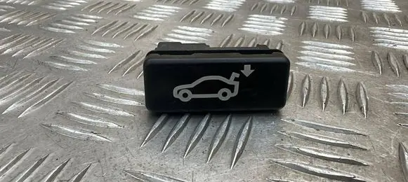 BMW X5 E70 Tailgate/boot open switch button 8375580