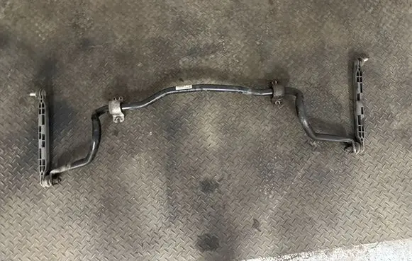 Opel Insignia A Front anti-roll bar/sway bar 20932134
