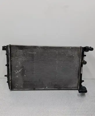 Skoda Roomster (5J) Coolant radiator 6Q0121253R 6Q0121253A