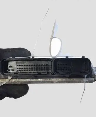 Opel Astra G Engine control unit/module 0281001674 90562574