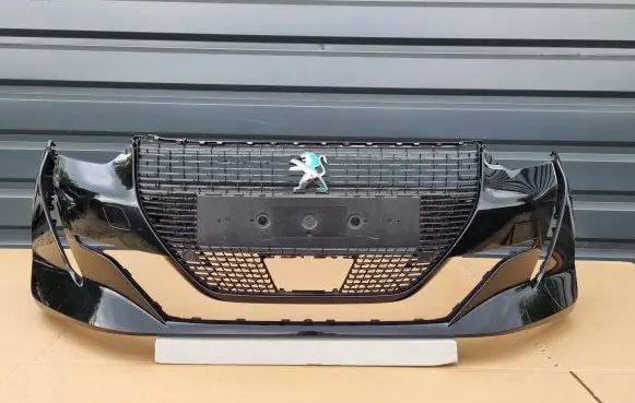 Peugeot 208 Front bumper
