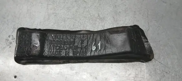 Fender foam support/seal