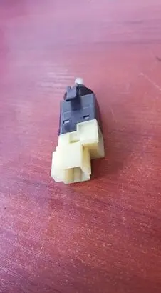 Mercedes-Benz A W169 Brake pedal sensor switch a0015454409