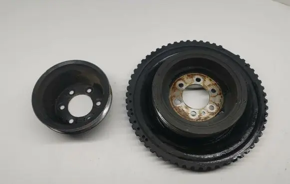 BMW 5 E39 Crankshaft pulley 1722553