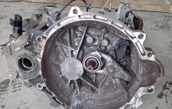 KIA Venga Manual 5 speed gearbox VAJ5VAJ5C