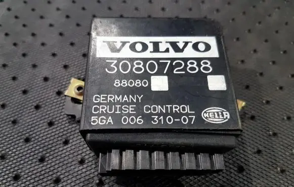 Volvo S40, V40 Other control units/modules 30807288 5ga006310-07