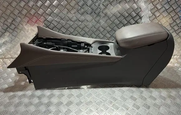 Nissan Qashqai J12 Center console PU18983
