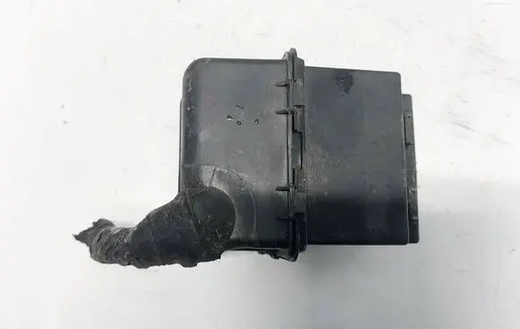 Volkswagen PASSAT B6 Fuse box set 1k0937311c 0-1394978-1
