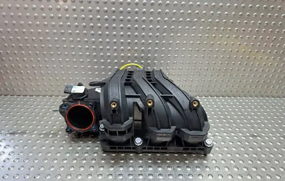 Hyundai i10 Intake manifold 28300-07000