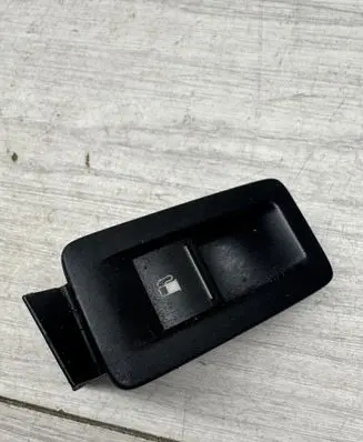 Volkswagen Touran I Fuel tank opening switch 1T0959551A