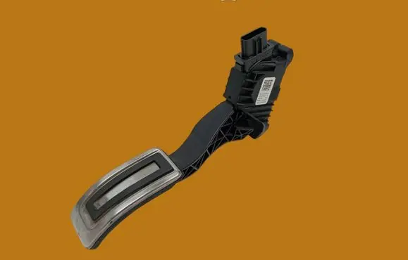 Skoda Superb B8 (3V) Accelerator throttle pedal 5Q1723503H
