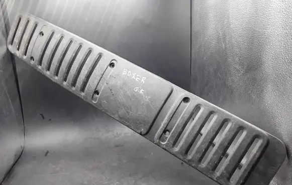 Peugeot Boxer (D) pillar trim (bottom) 1308469070